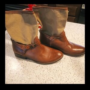 Frye Brown Leather Ankle Boots. Beautiful and unique!